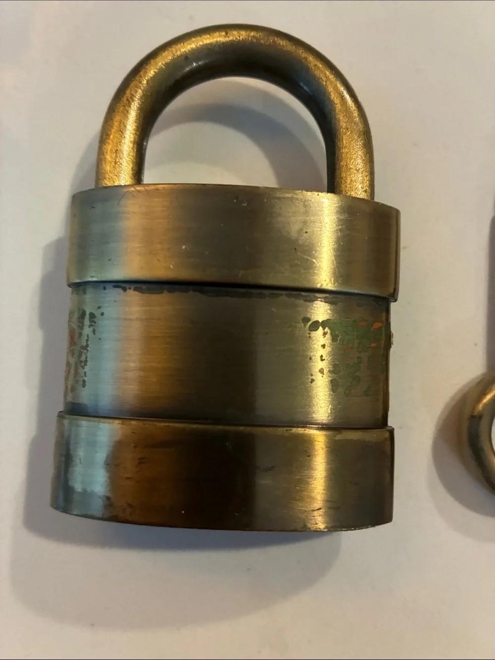 Vintage Chloe Brass Padlock with Key - Brass Finish